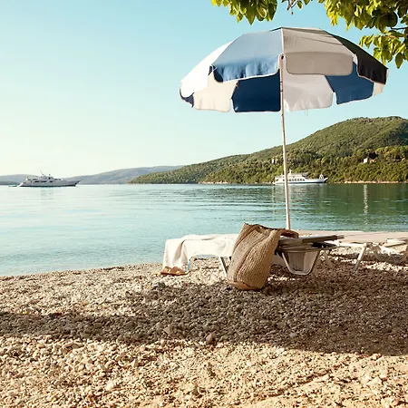 Avra Nydri (Lefkada)