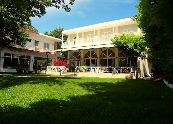 Avra Nydri (Lefkada)