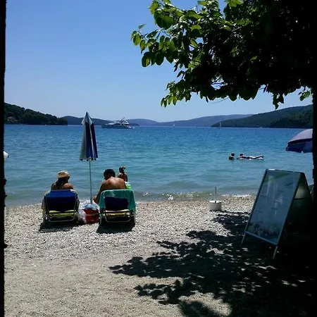 Avra Hotel