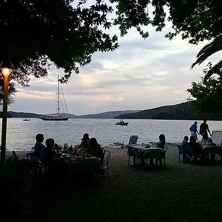 Avra Hotel Nydri (Lefkada)