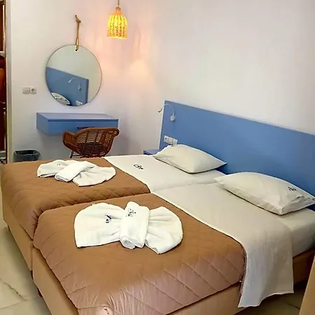 Hotel Avra 3*