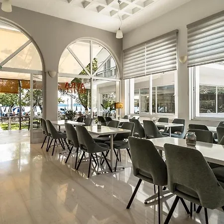 Avra Hotel Nydri (Lefkada)