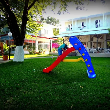 Avra Hotell Nidhrion