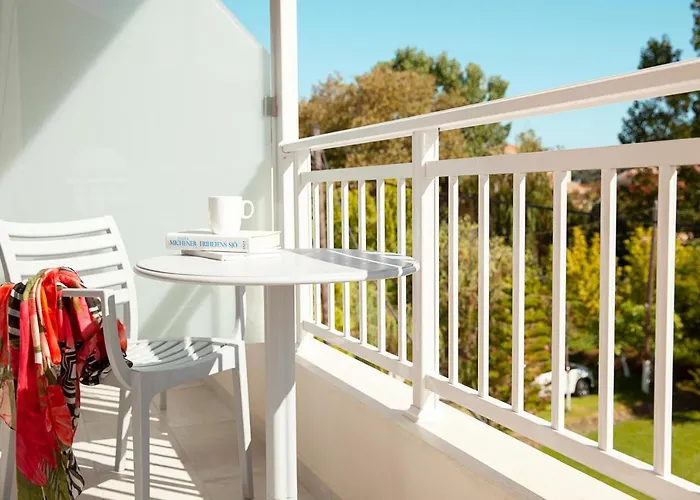 Avra Hotell Nidhrion