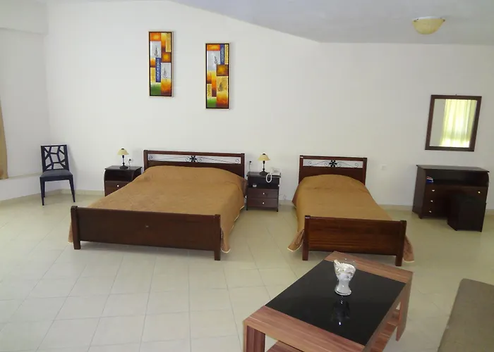 Hotell Avra Nidhrion