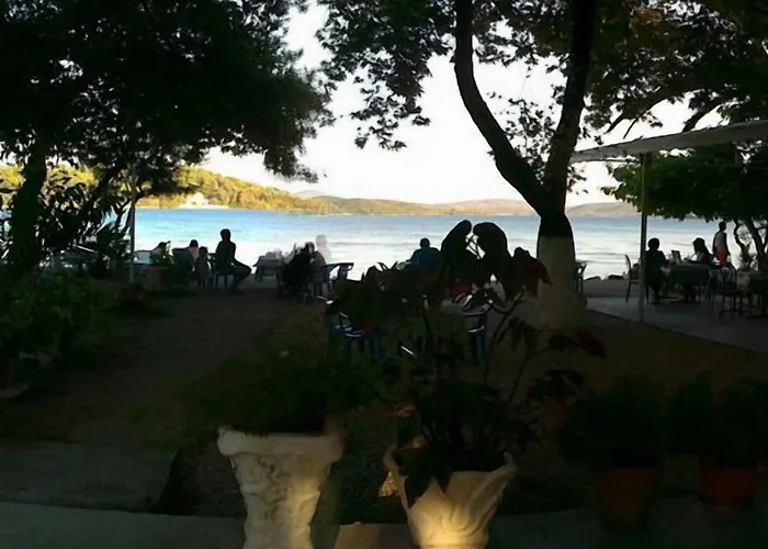 Hotell Avra Nidhrion